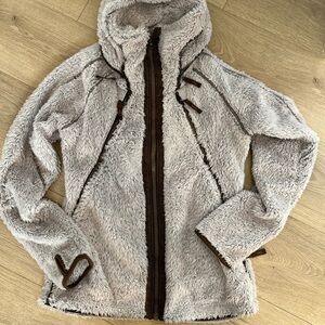 Kuhl Cozy Women's Fleece Jacket - Cream and Brown